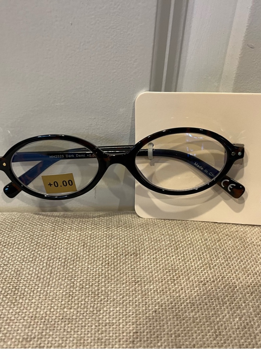 NWT HOUSE OF HARLOW 1960 WOMEN'S OVAL BLUE LIGHT GLASSES-TORTOISE